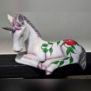 VINTAGE CERAMIC HAND PAINTED UNICORN DATED 1993